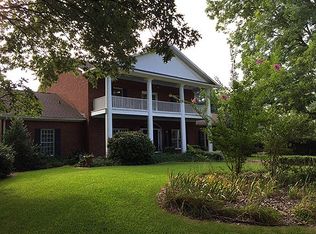 203 Henry Rd, Vicksburg, MS 39183