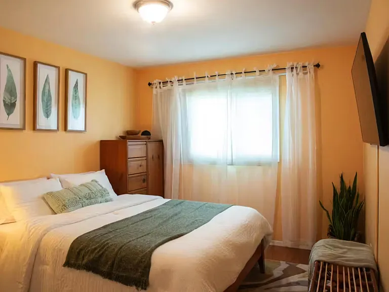 4285 N Miller Rd — Photo 11