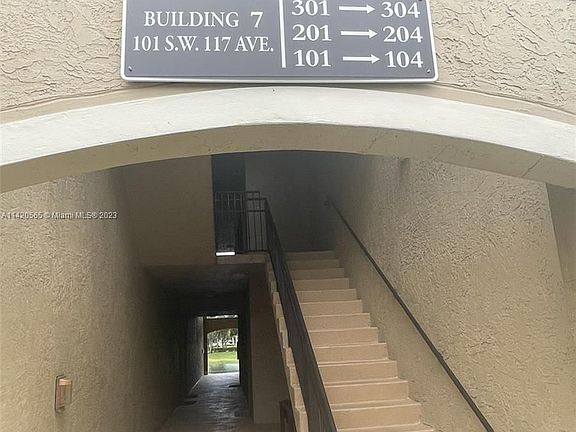 3rd image of 101 SW 117th Ave #7201