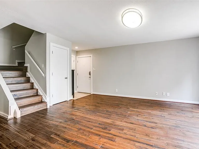 4777 Cedar Springs Rd #9F — Photo 11