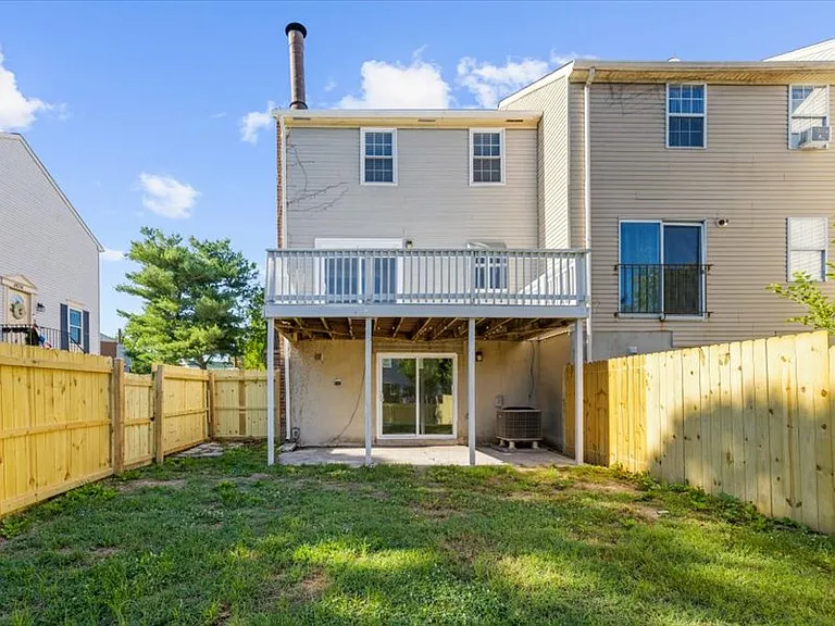 8638 Gambier Hbr — Photo 40