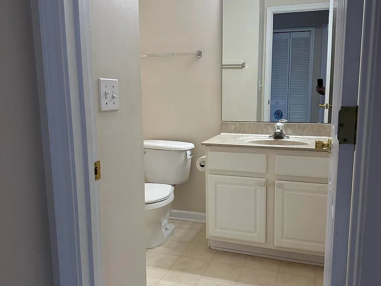 9740 Summer Grove Way W — Photo 14