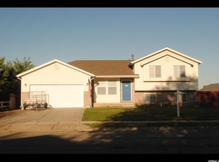 1701 N 810 W, Clinton, UT 84015