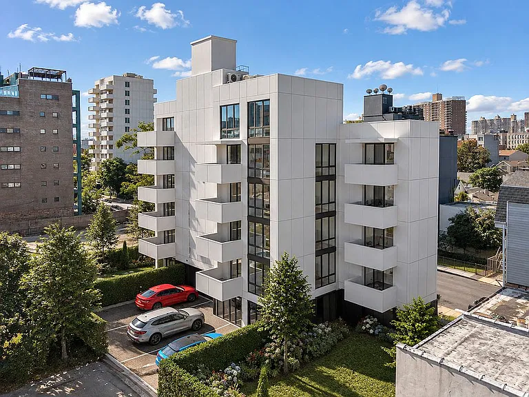 2-bedroom condo for sale in Brighton Beach