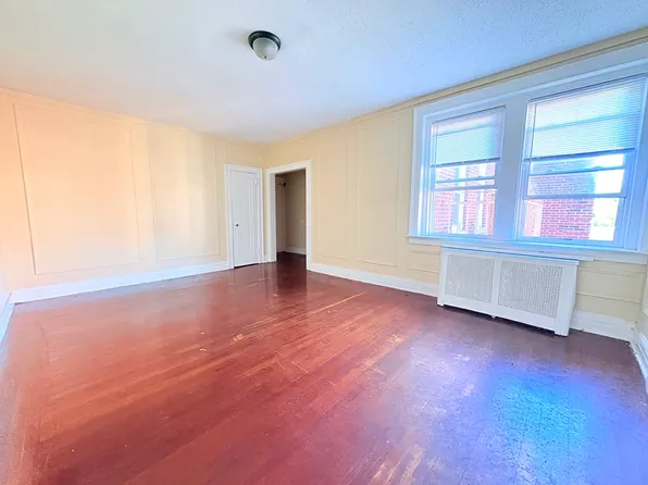56 Norton St, New Haven, CT