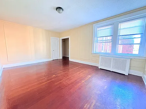 56 Norton St Photo 1