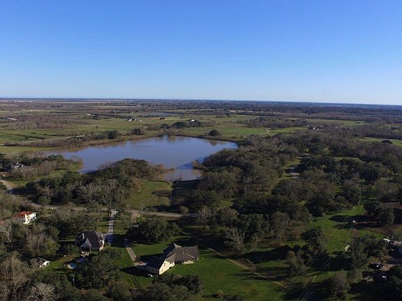 2nd image of 702 County Road 34