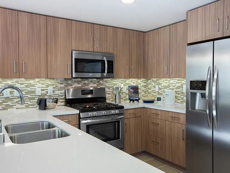 Nineteen800 Apartments — Photo 6