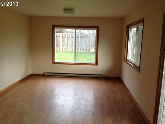 5th image of 15088 SE Rupert Dr
