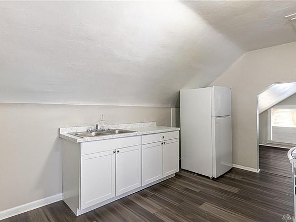 4th image of 3523 Pittsburg Ave #4