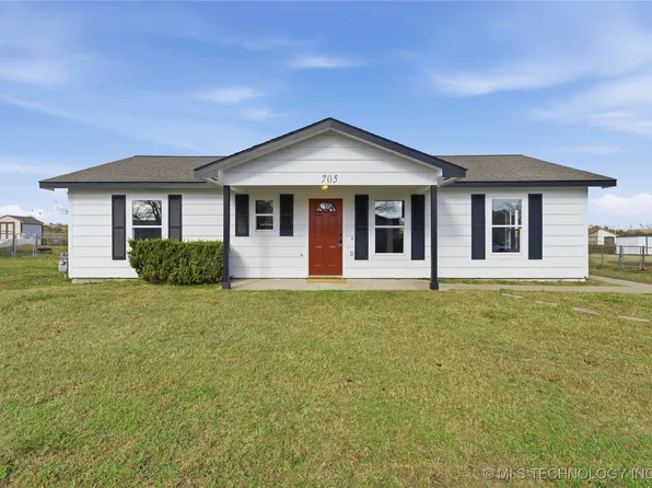 705 Palmetto Rd, Bartlesville, OK 74003
