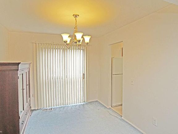 5th image of 10091 Apple Wood Ct