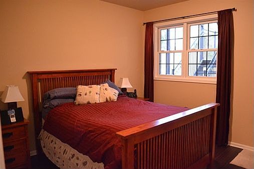 5th image of 1645 N Oakley Ave