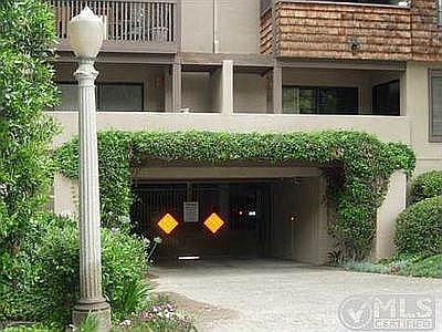 5th image of 8880 Villa La Jolla Dr Unit 102