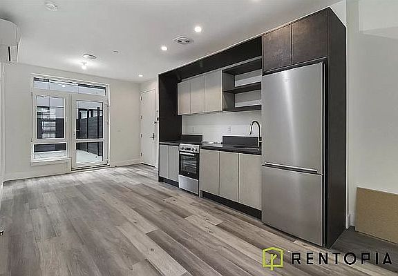 2nd image of 2337 Bedford Ave #2Y