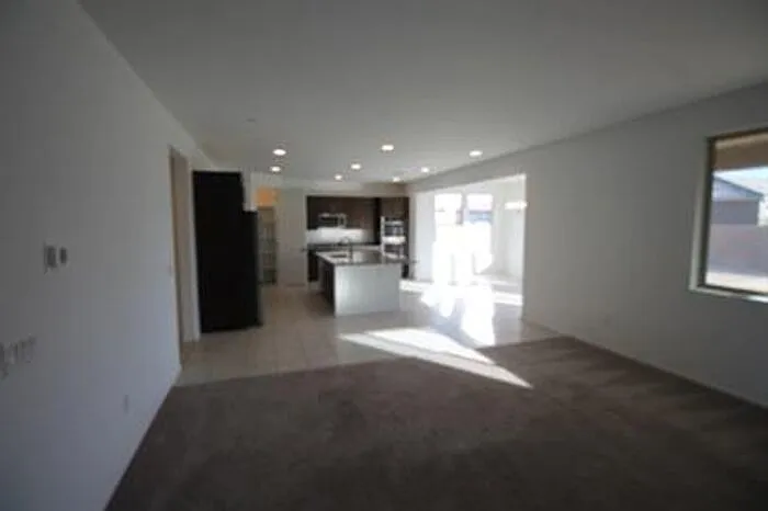 10947 W Renwick Dr — Photo 7
