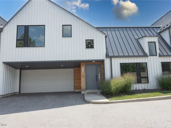 2412 Richmond Rd, Beachwood, OH 44122
