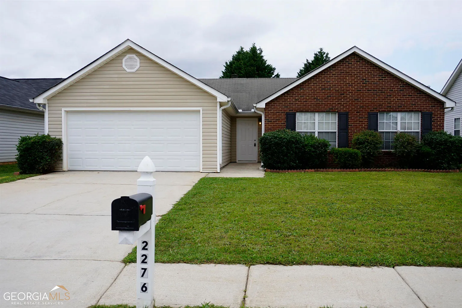 2276 Sugarleaf Trl photo 1