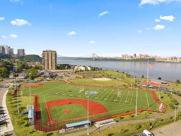 1076 River Road image 36 of 40