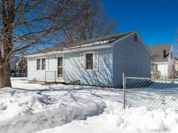 8 Park Street, Rochester, NH 03867