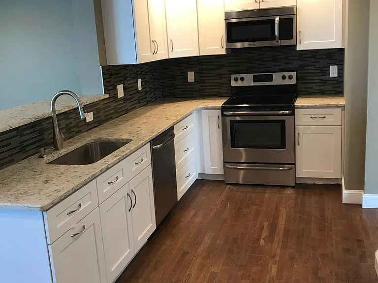 11 Dorchester St #7 — Photo 1