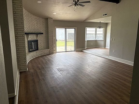 5th image of 805 Grandview Blvd