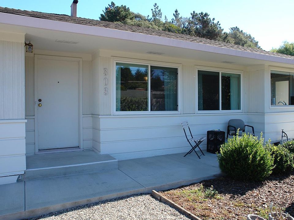 1st image of 303 Clubhouse Dr