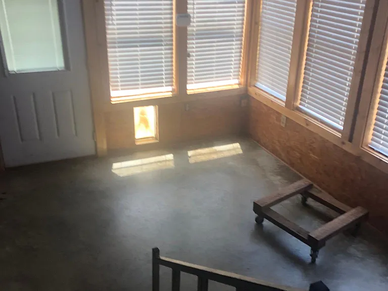 127 Mary Dr — Photo 4