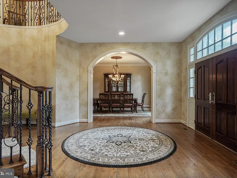 9864 Walker Glen Ct — Photo 90