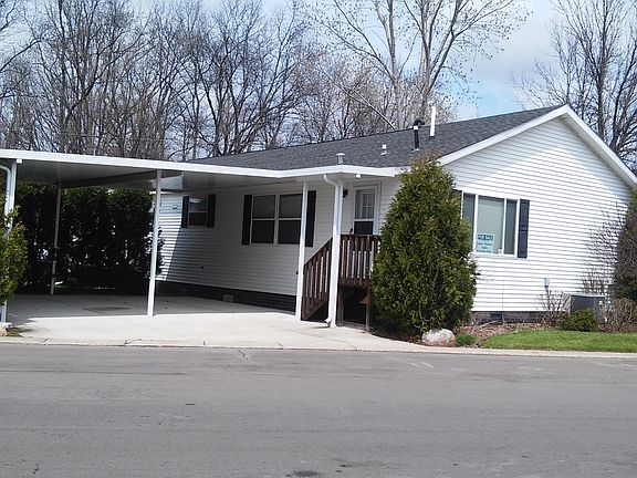 5th image of 1213 Nottingham Dr