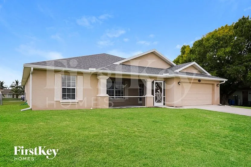 3 bed, 2.5 bath, 2053 sqft, $2,250 — Photo 2