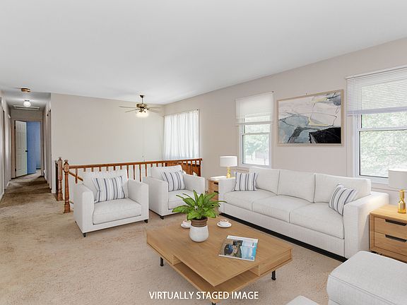 4th image of 750 Michigan Ln
