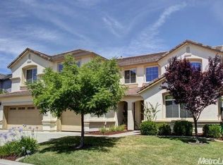 371 Hawkcrest Cir, Sacramento, CA