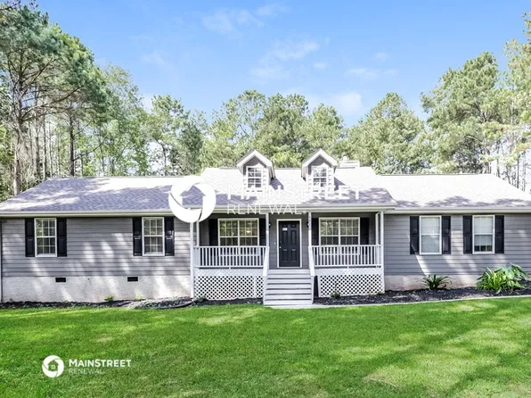 411 Grove Pointe Ct, Locust Grove, GA 30248