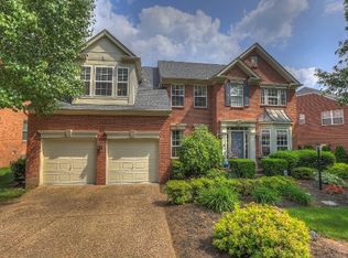 5212 Cochran Dr, Nashville, TN 37220