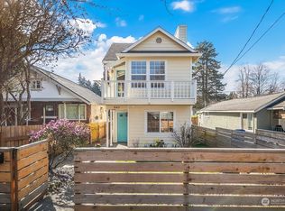 347 NW 84th St, Seattle, WA 98117