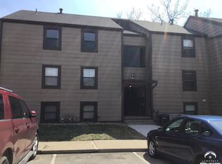 1355 Westbrooke St, Lawrence, KS 66049