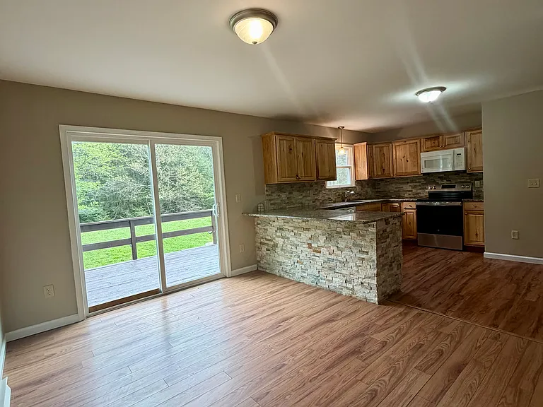 798 Towamensing Trl — Photo 11