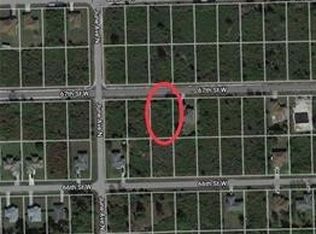2815 67th St W, Lehigh Acres, FL 33971