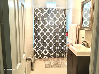 Rented by Sterea Agency