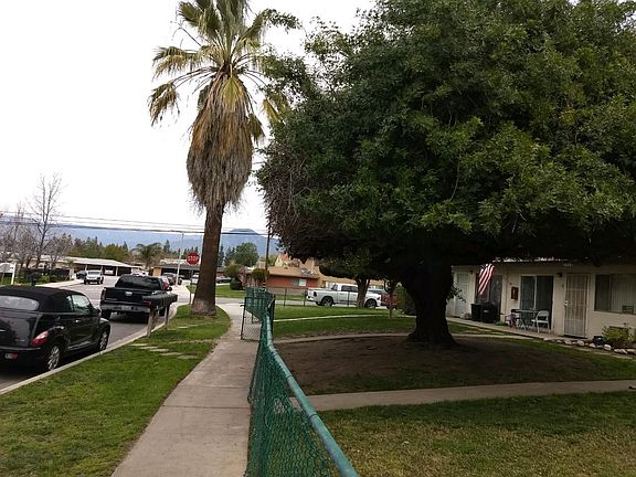 2nd image of 1028 Lombard Dr APT B