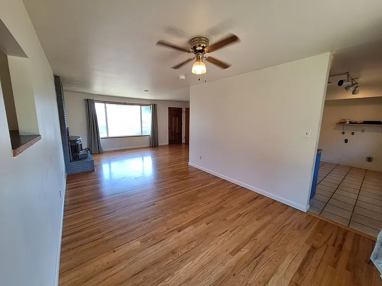 5867 Madrona Dr — Photo 8