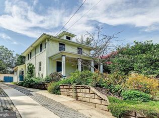 17 Philadelphia Ave, Takoma Park, MD 20912