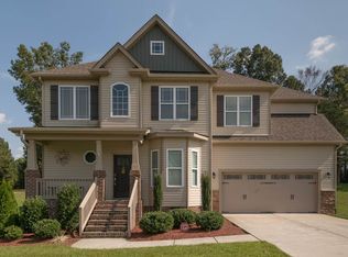 40 Walnut View Ct, Youngsville, NC 27596