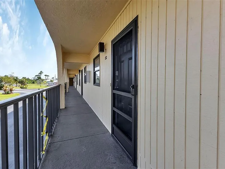 14459 River Beach Dr #129 — Photo 1