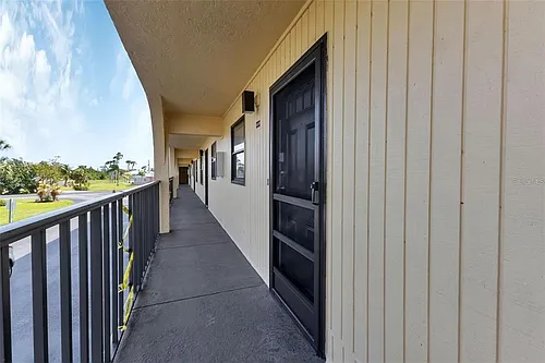 14459 River Beach Dr #129 Photo 1