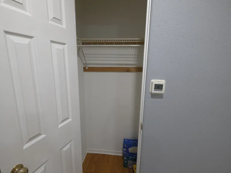 1350 Morton St — Photo 7