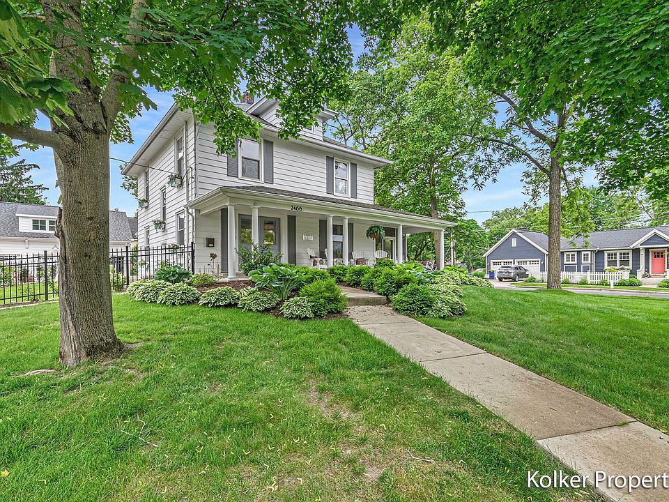 2466 Lake Dr SE, East Grand Rapids, MI 49506 Zillow