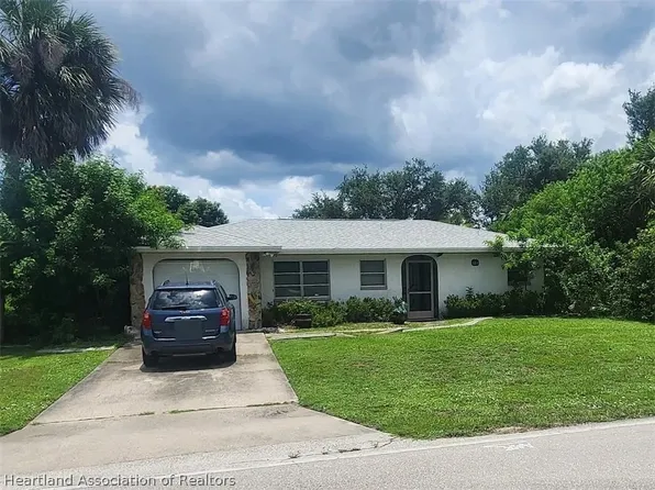 1314 Viscaya Dr, Pt Charlotte, FL 33952