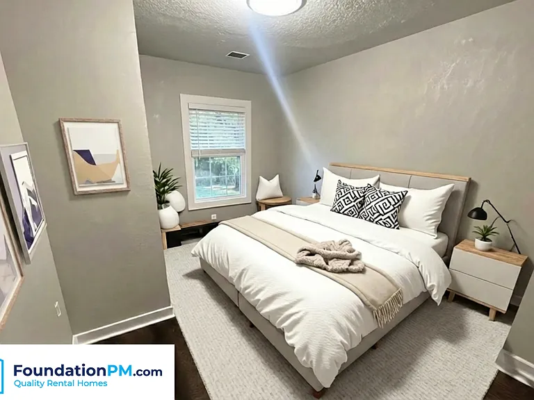 1371 E Trigg Ave — Photo 13